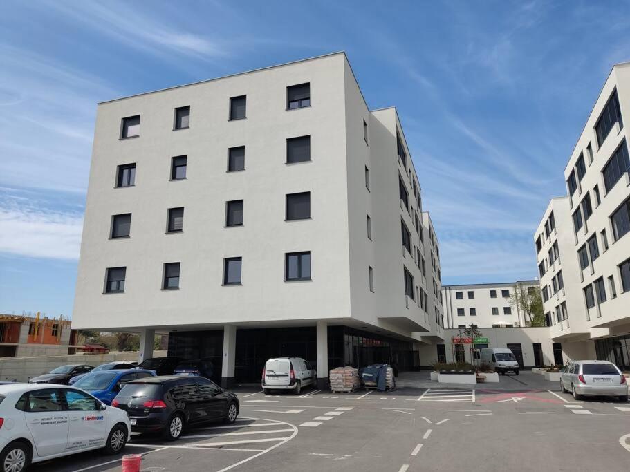 Art Apartment Monvidal Pula Exterior foto